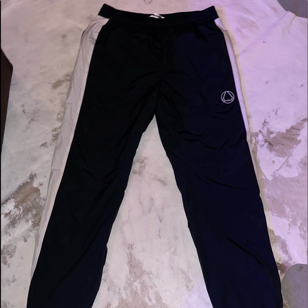 Black sweatpants